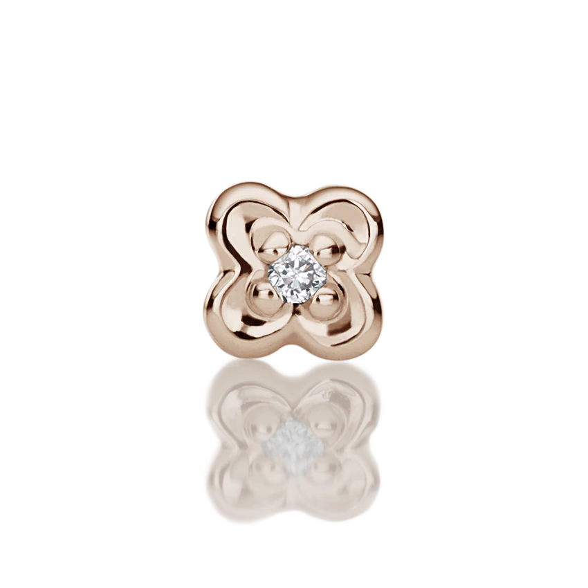 Diamond Lucky Clover Threaded Stud Earring - Image 9