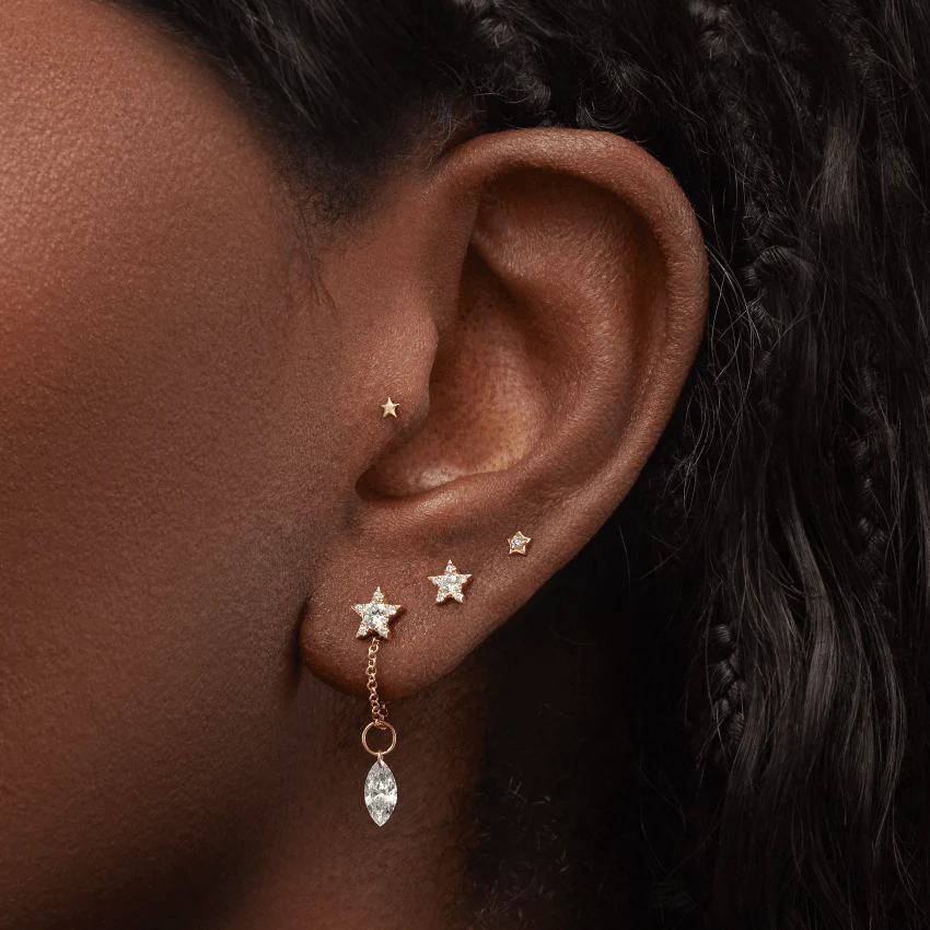 Diamond Solitaire Star Threaded Stud Earring - Image 10