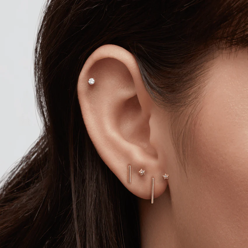 Diamond Solitaire Star Threaded Stud Earring - Image 4