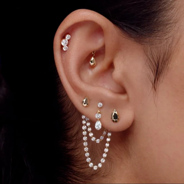 Faceted Gold Pear Threaded Stud Earring - Image 18