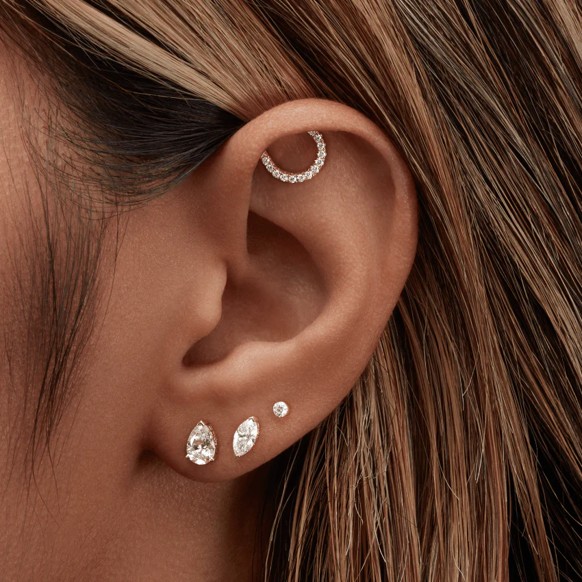 Invisible Set Diamond Threaded Stud Earring - Image 121