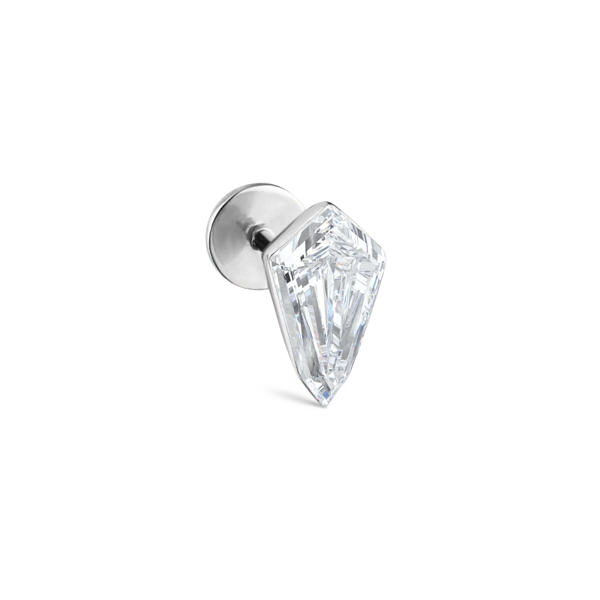 Invisible Set Kite Diamond Threaded Stud Earring - Image 3