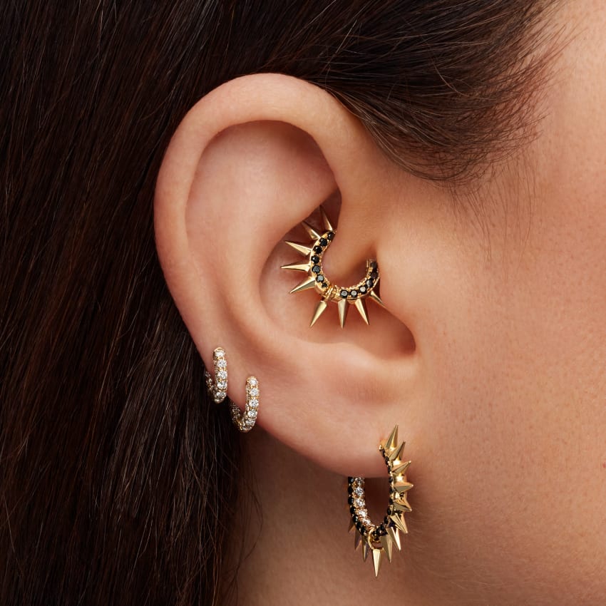 Metal Mohawk with Black and White Diamond Pavé Hoop Earring - Image 9