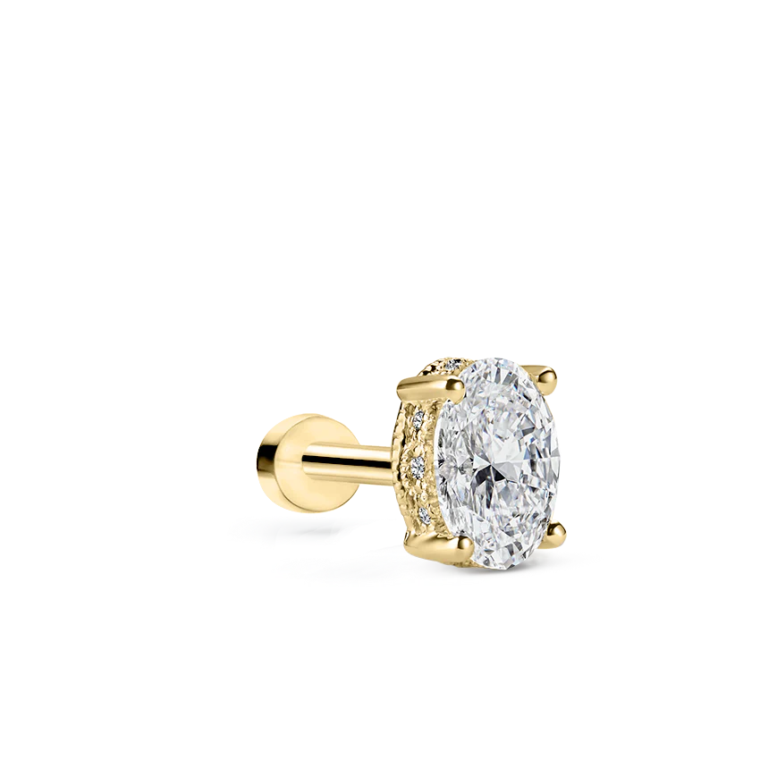 Oval Diamond Engraved Threaded Stud Earring - Image 5