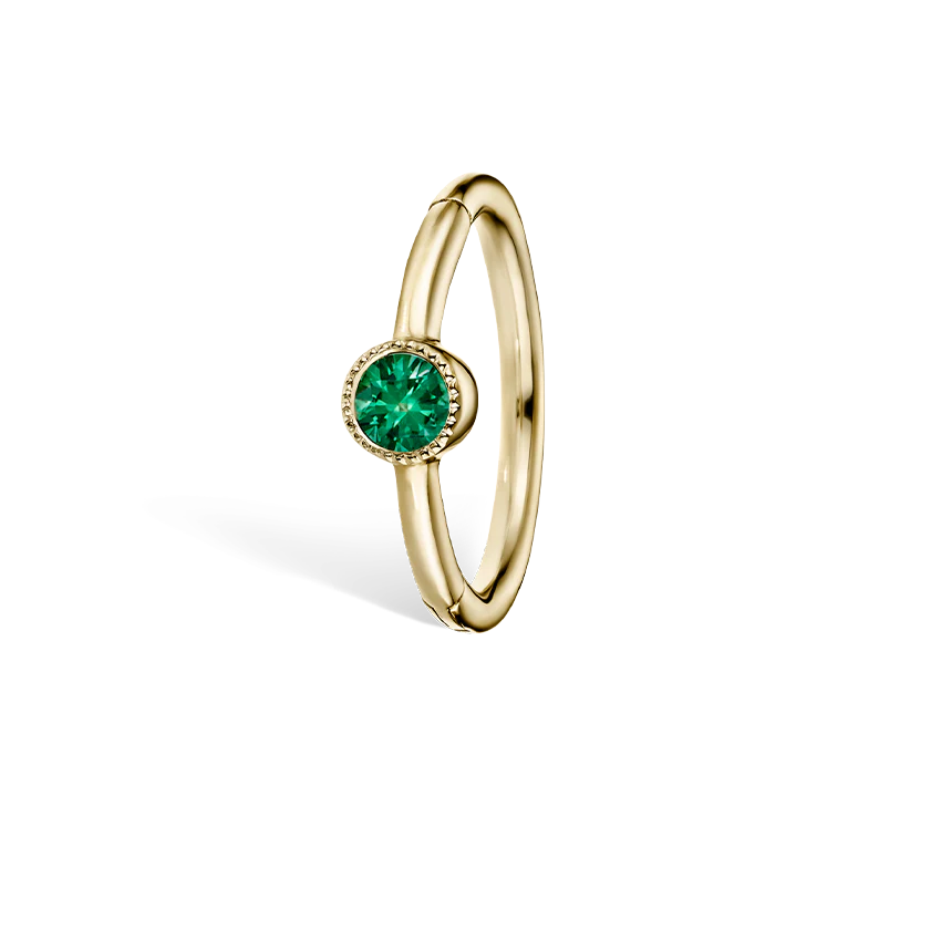Scallop Set Emerald Hoop Earring - Image 8