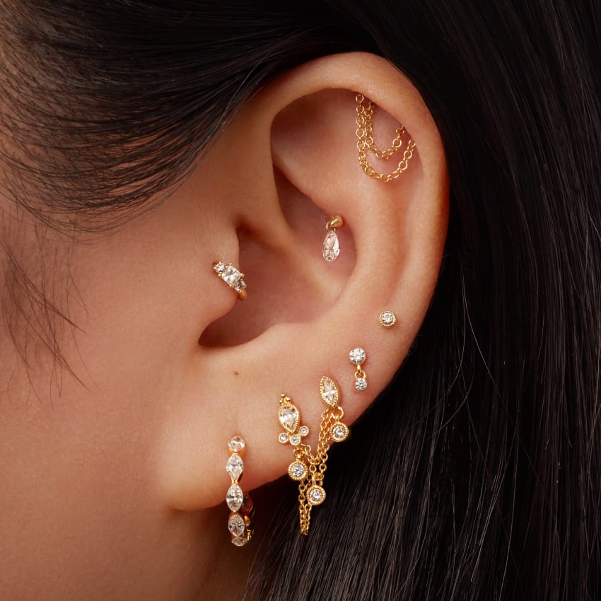 Scalloped Set Diamond Threaded Stud Earring - Image 23