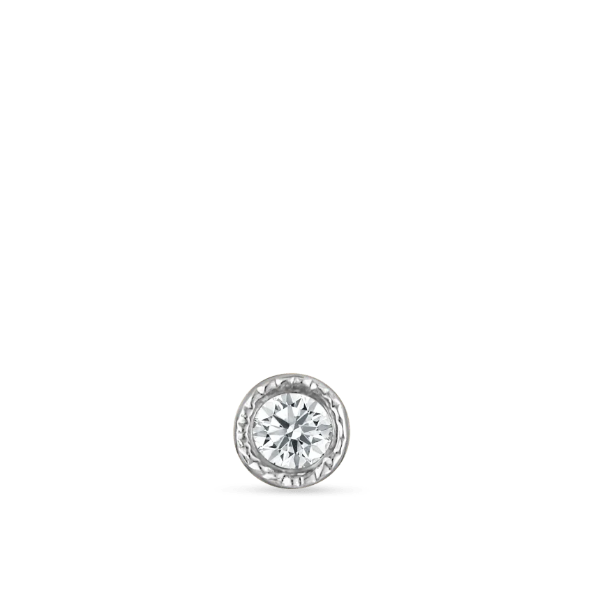 Scalloped Set Diamond Threaded Stud Earring - Image 3