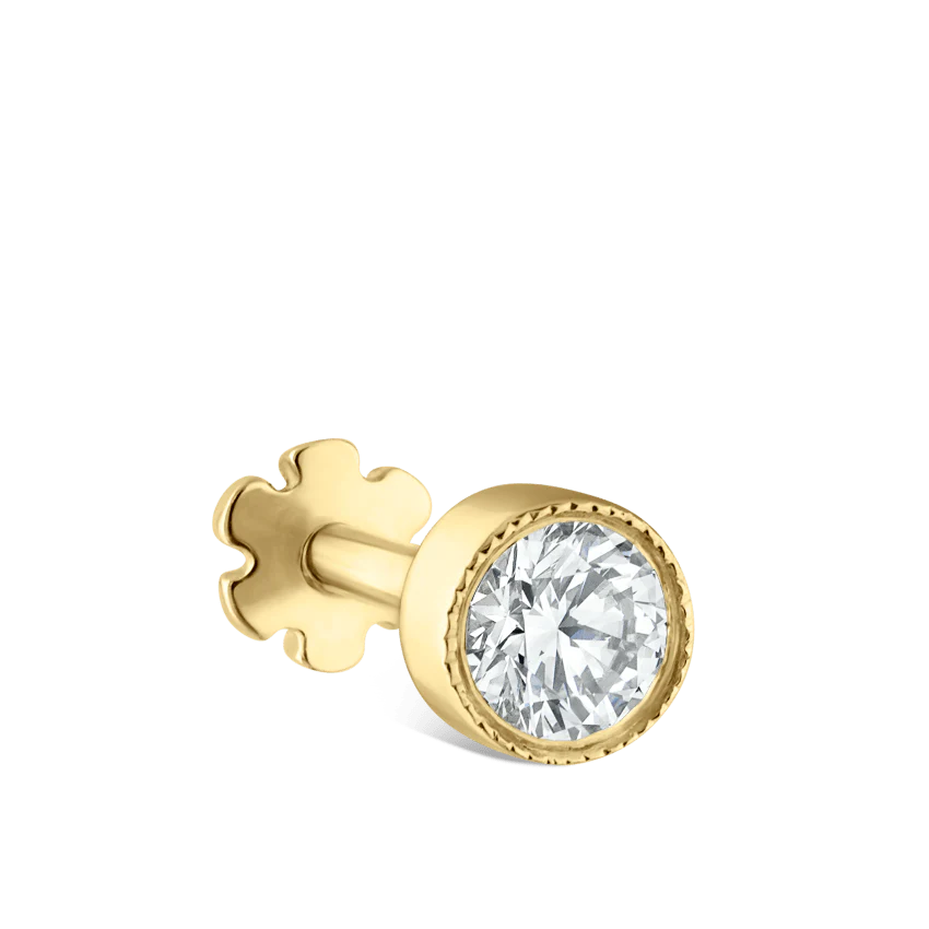 Scalloped Set Diamond Threaded Stud Earring - Image 33